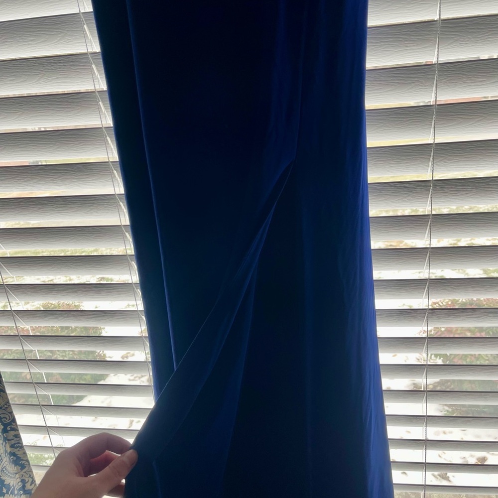 Morgan & Co. Elegant Blue Evening Gown Size 9 - Picture 9 of 11